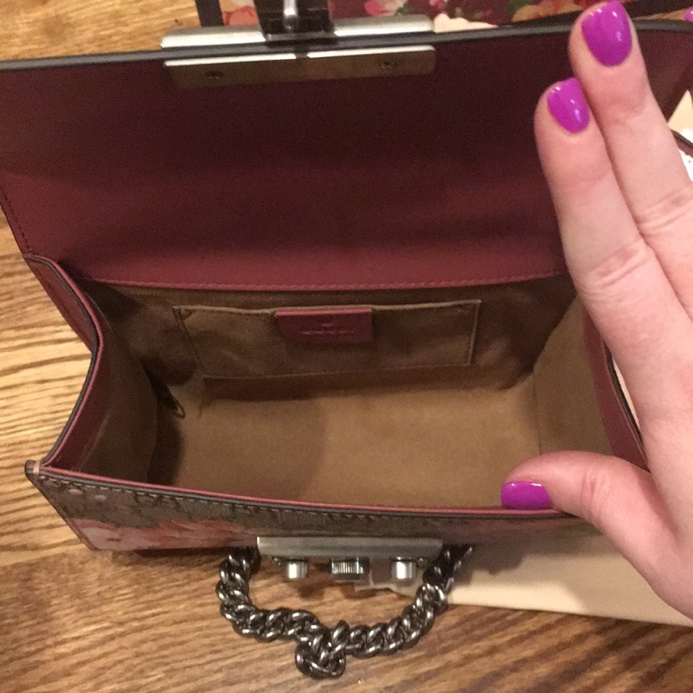 Gucci GG Blooms Small Padlock Shoulder Bag - Picture 8 of 8